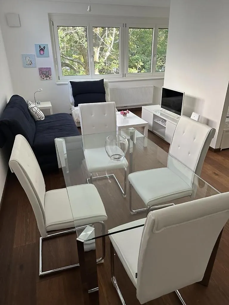 Vienna Urban Oasis Apartment
